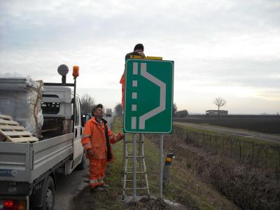 Segnaletica verticale